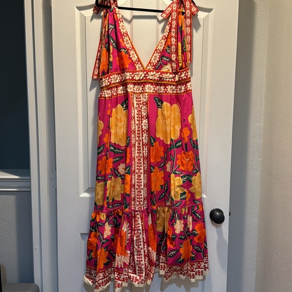 Farm Rio floral button down midi dress with bows on shoulders - Picture 7 of 8